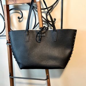 GUESS Black Tote Bag